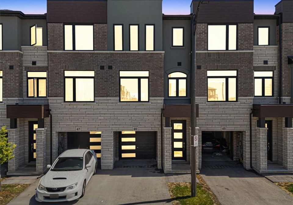 290-equestrian-way-cambridge-ontario-40749425