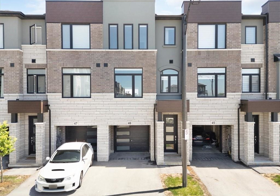 290-equestrian-way-cambridge-ontario-40749425