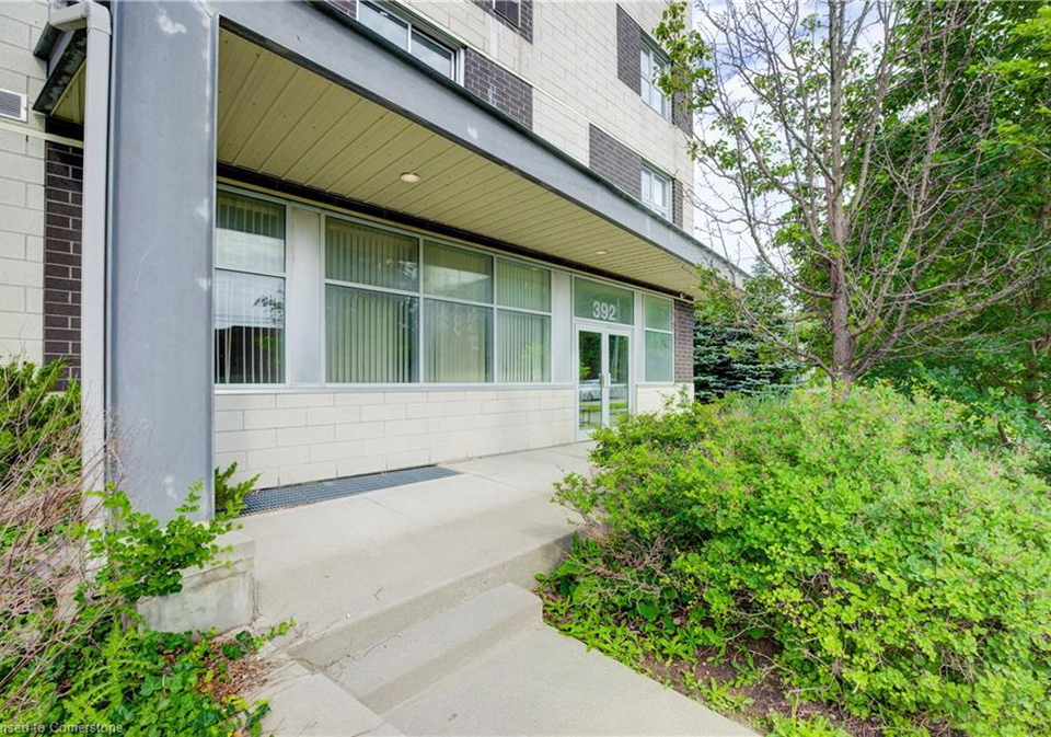 392-albert-street-waterloo-ontario-40749468