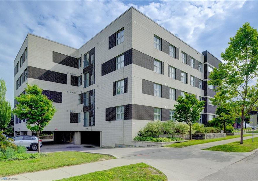392-albert-street-waterloo-ontario-40749468