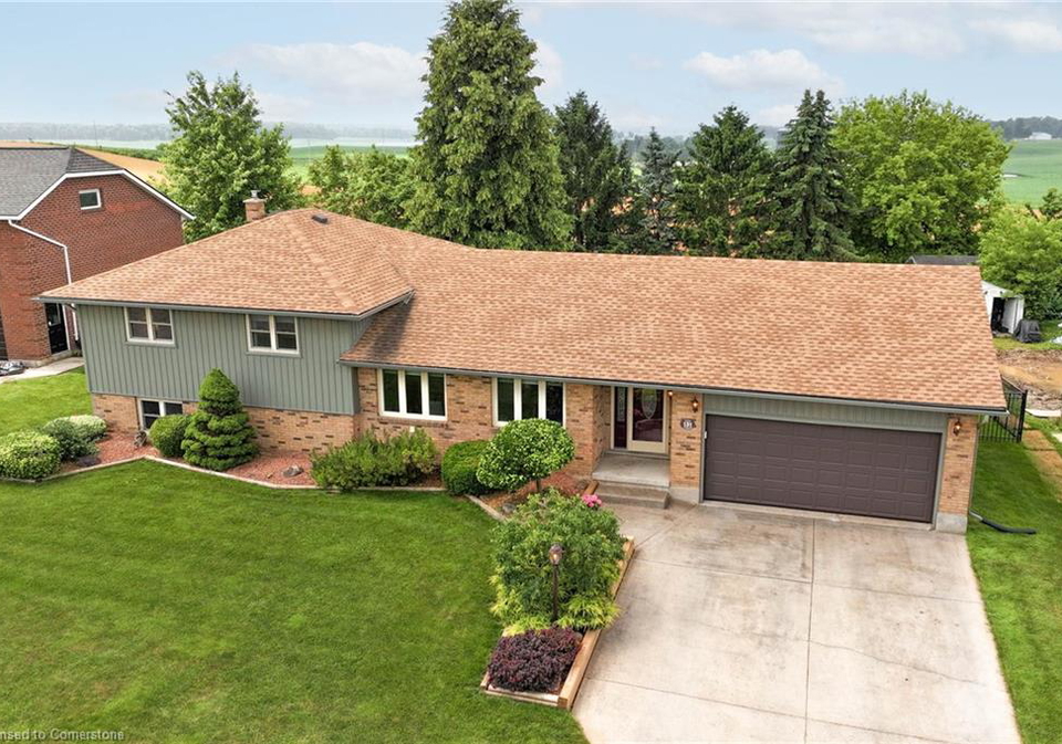 131-st-ann-avenue-st-agatha-ontario-40749506