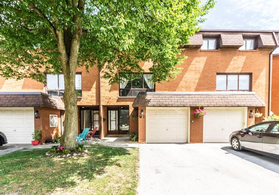 444-stone-church-road-w-hamilton-ontario-40749514