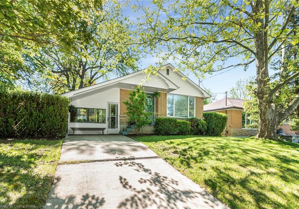 100-ross-street-caledonia-ontario-40749551