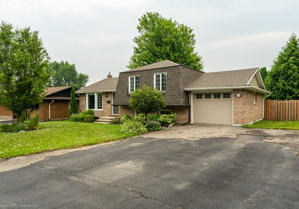 4169-highland-park-drive-beamsville-ontario-40749575