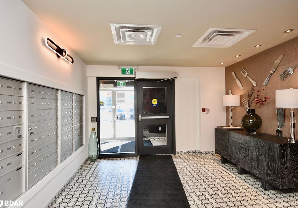 4-spice-way-way-barrie-ontario-40749579