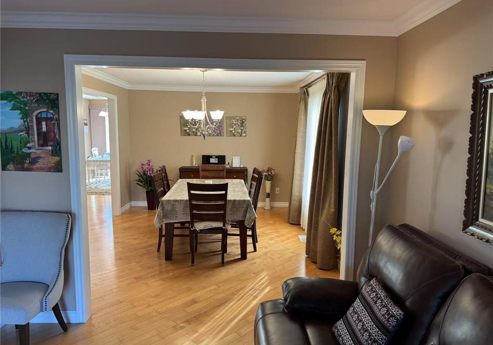 805-birchmount-drive-waterloo-ontario-40749595