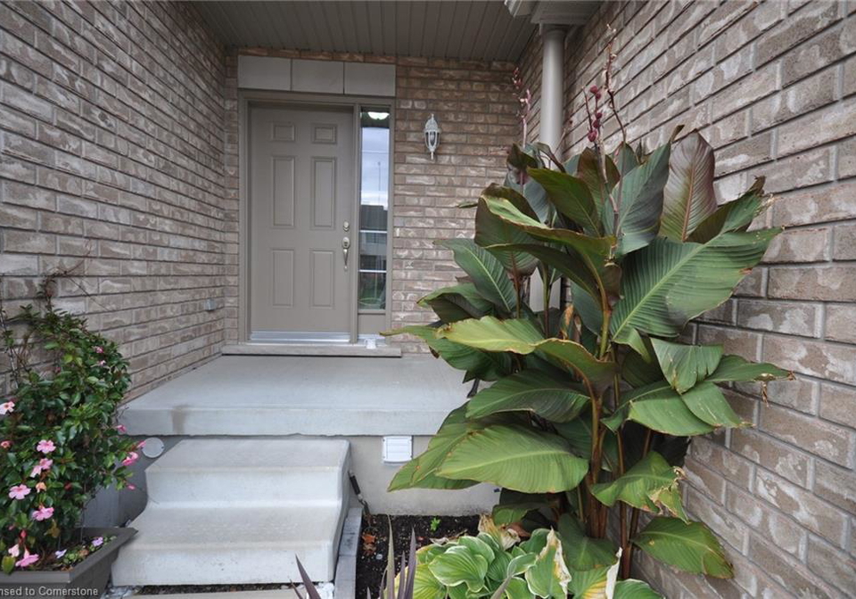 294-briarmeadow-drive-kitchener-ontario-40749622