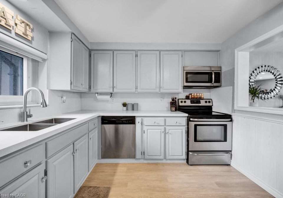 215-glamis-road-cambridge-ontario-40749654