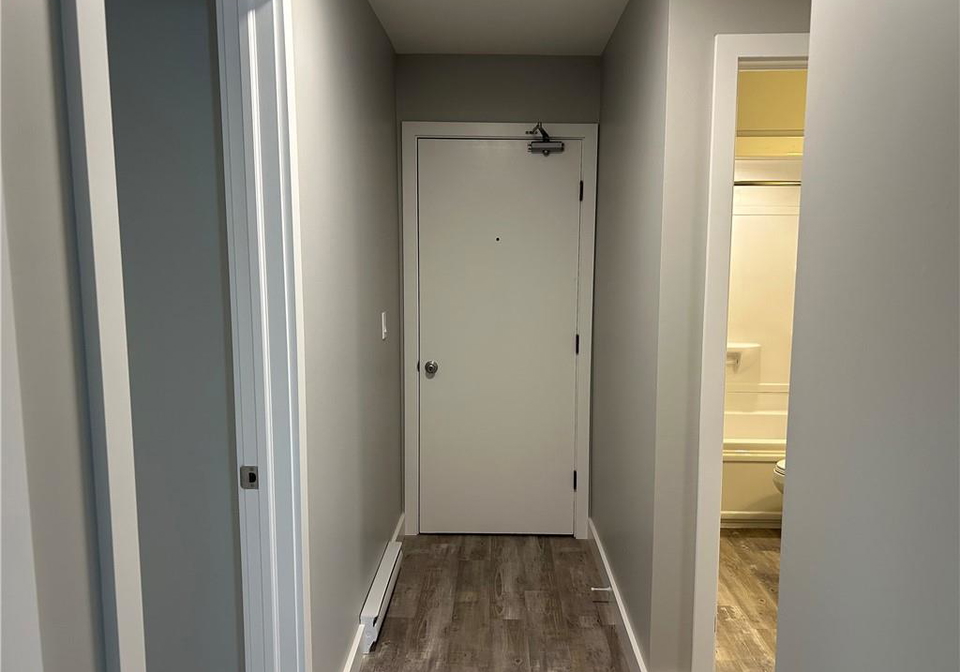 13-montclair-crescent-simcoe-ontario-40749665