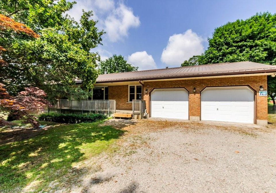 729-highway-6-caledonia-ontario-40749702