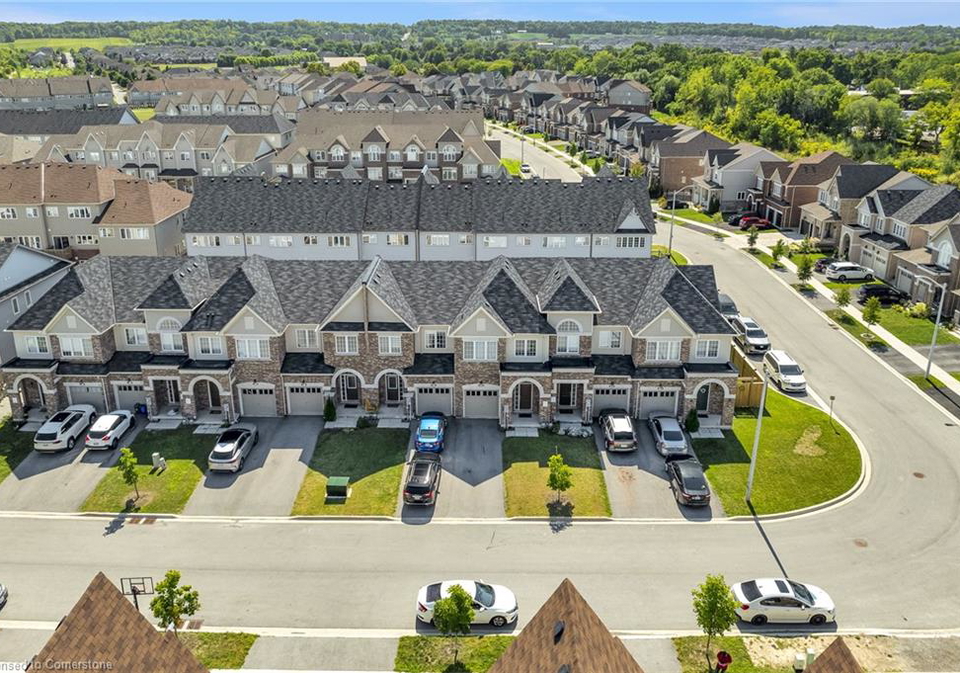 4068-fracchioni-drive-beamsville-ontario-40749796