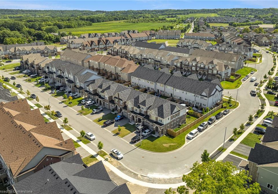 4068-fracchioni-drive-beamsville-ontario-40749796