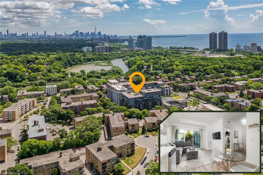 25-neighbourhood-lane-toronto-ontario-40749829