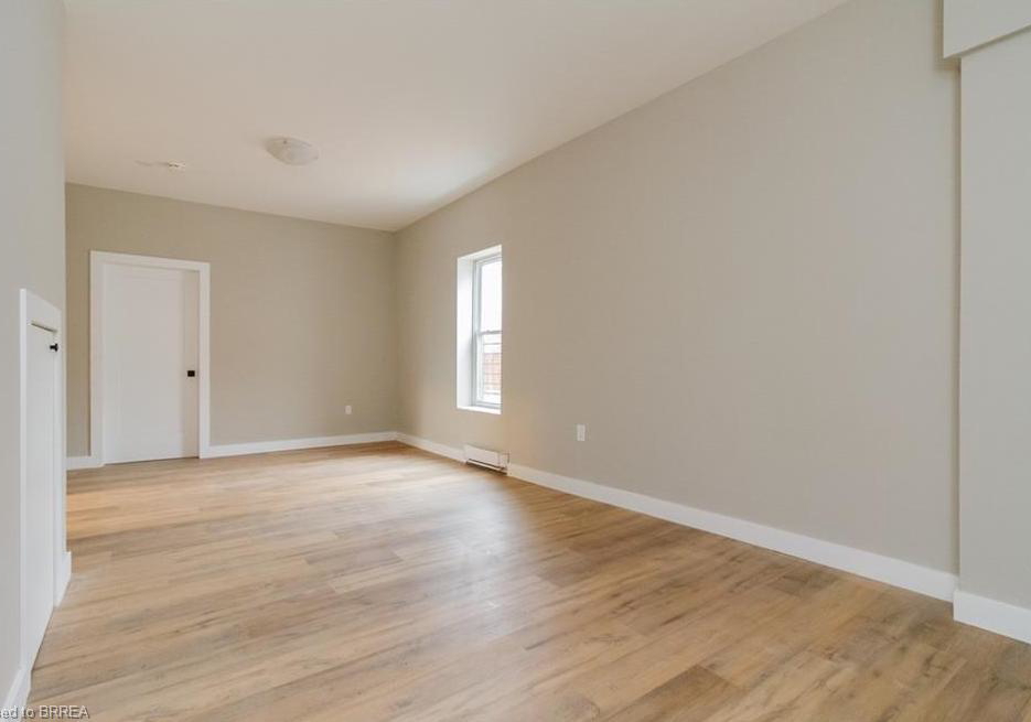 302-colborne-street-brantford-ontario-40749852