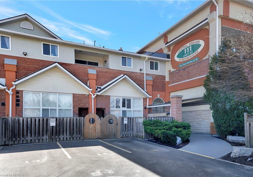 111-grey-street-brantford-ontario-40749938