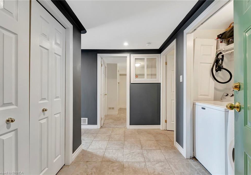 111-grey-street-brantford-ontario-40749938