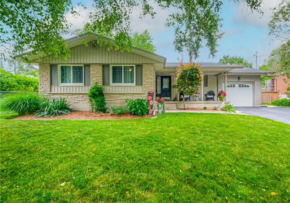 134-cyprus-drive-kitchener-ontario-40749998