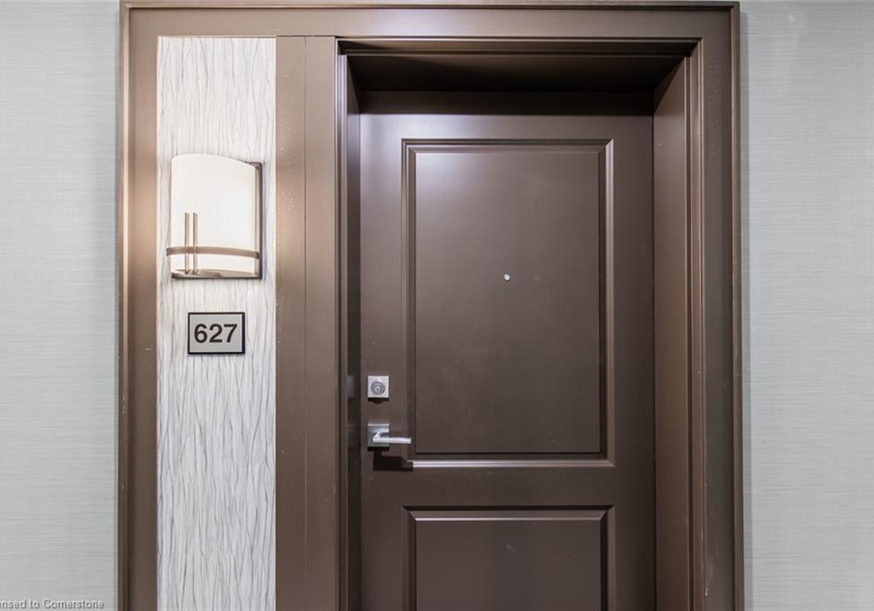 10-mallard-trail-waterdown-ontario-40750068