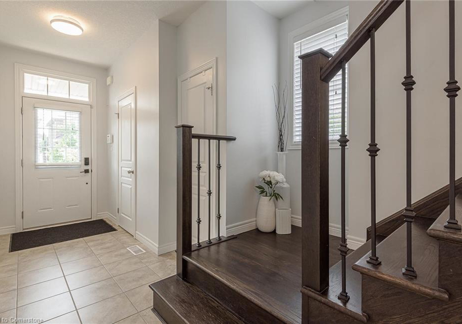 117-painter-terrace-waterdown-ontario-40750076
