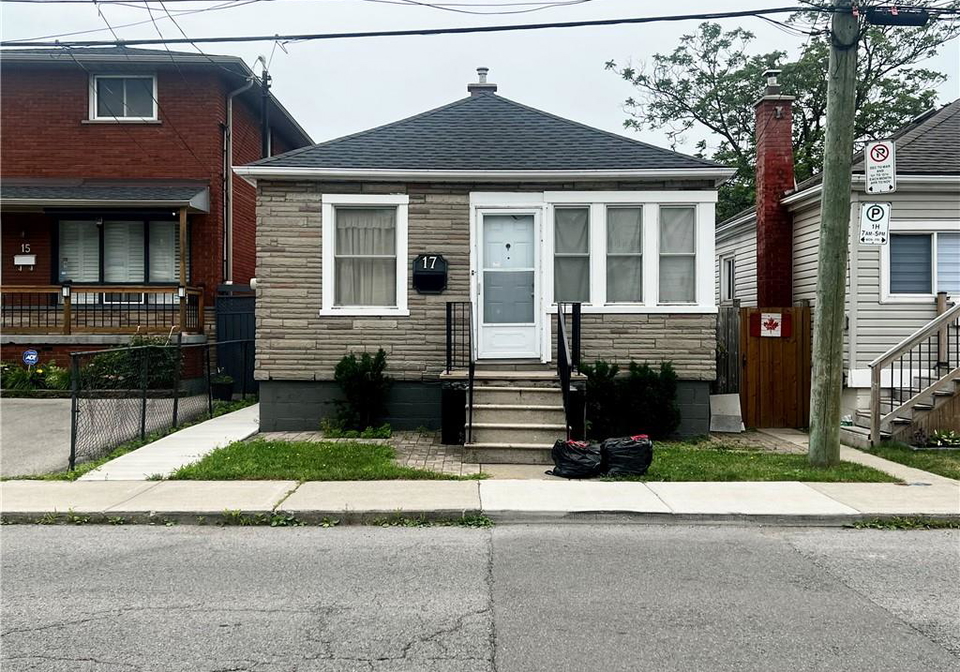 17-east-31st-street-hamilton-ontario-40750087