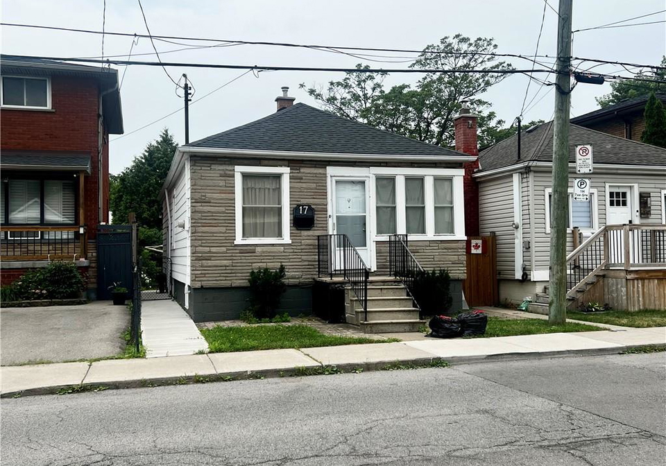 17-east-31st-street-hamilton-ontario-40750087