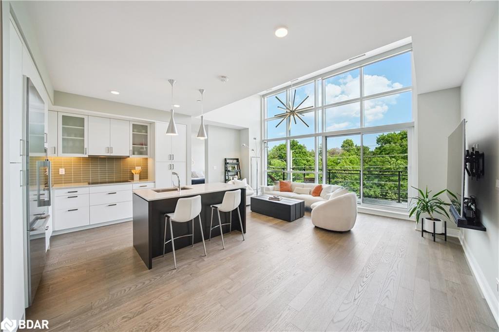 1575-lakeshore-road-west-mississauga-ontario-40750104