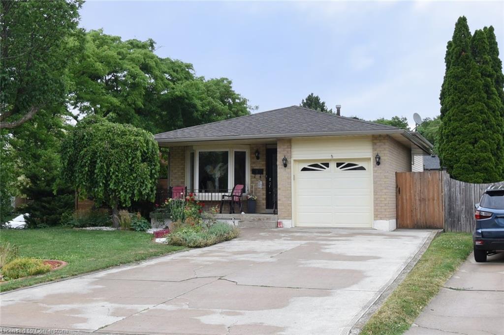 2-lobo-court-stoney-creek-ontario-40750131