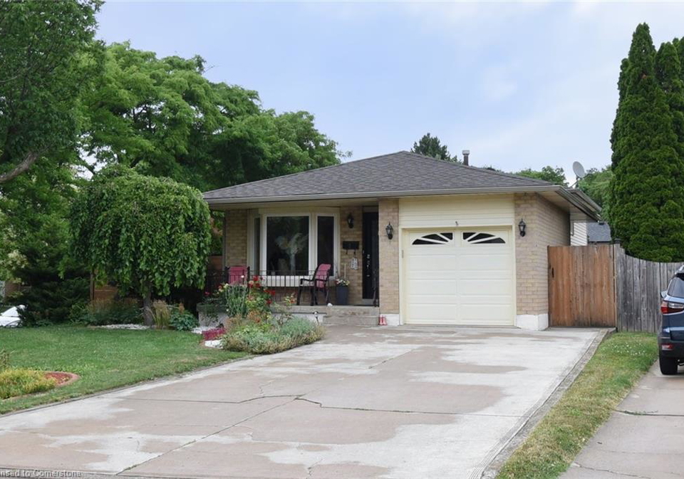 2-lobo-court-stoney-creek-ontario-40750131