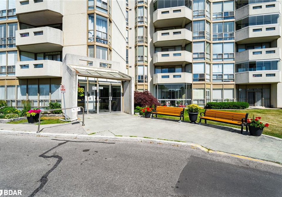 20-mcfarlane-drive-georgetown-ontario-40750149