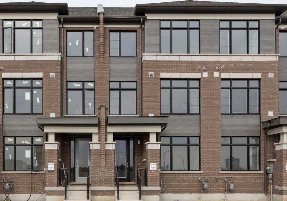 420-newman-drive-cambridge-ontario-40750162