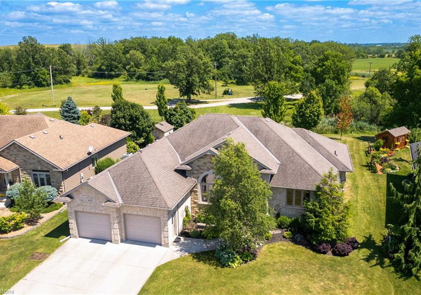 492-first-avenue-petrolia-ontario-40750192