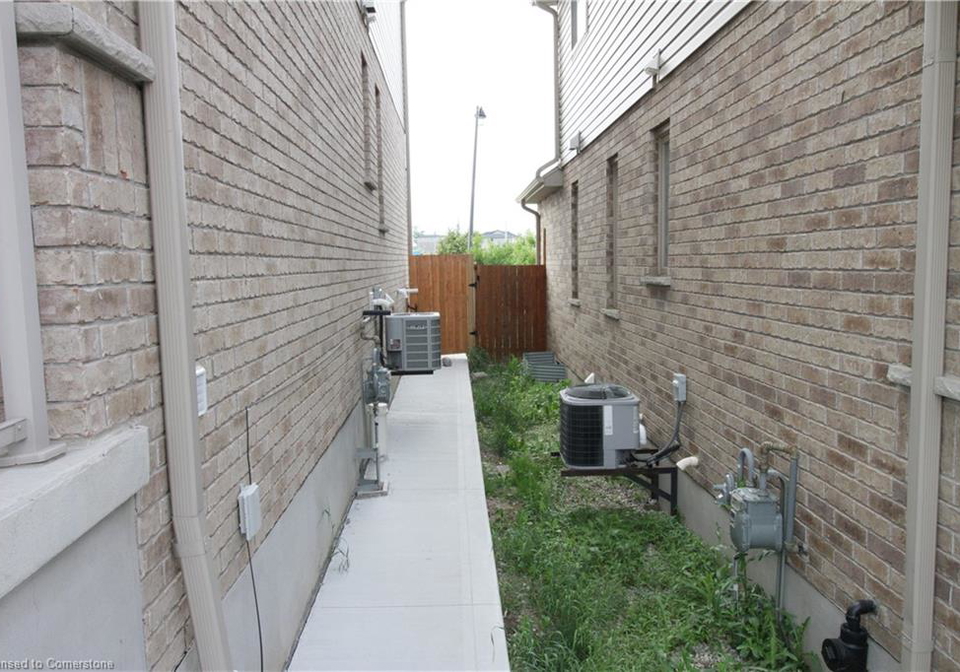 473-avens-street-waterloo-ontario-40750193