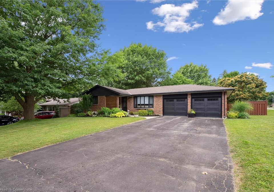 276-john-street-elora-ontario-40750245