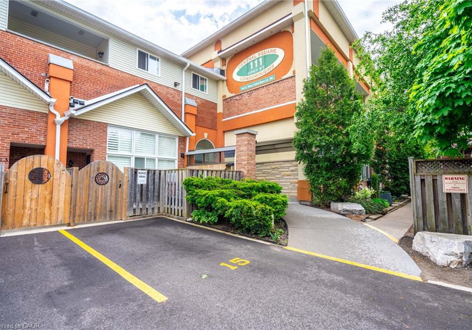 111-grey-street-brantford-ontario-40750264
