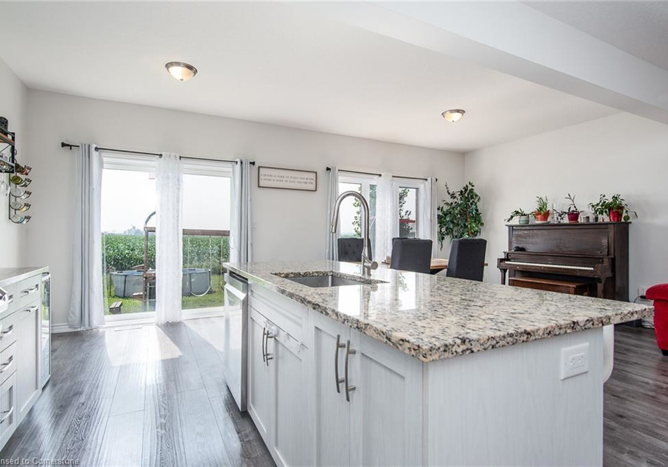 106-maple-street-drayton-ontario-40750267