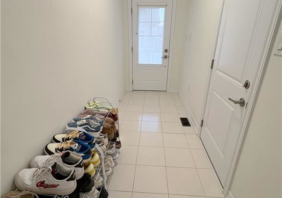 10-birmingham-drive-cambridge-ontario-40750305