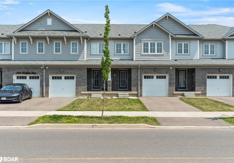 320-pumpkin-pass-pass-binbrook-ontario-40750346