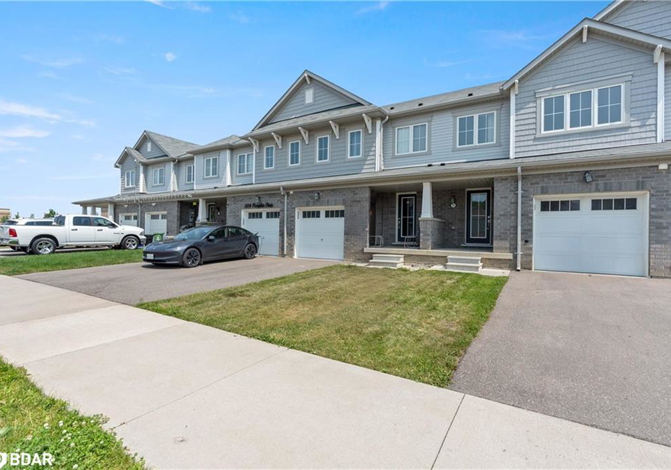 320-pumpkin-pass-pass-binbrook-ontario-40750346