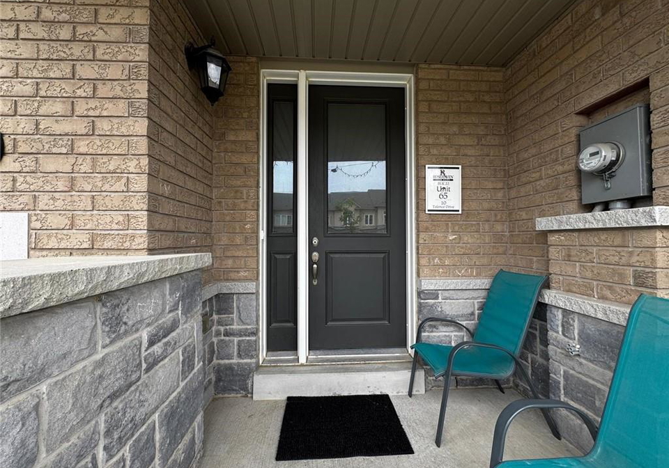 10-talence-drive-stoney-creek-ontario-40750396