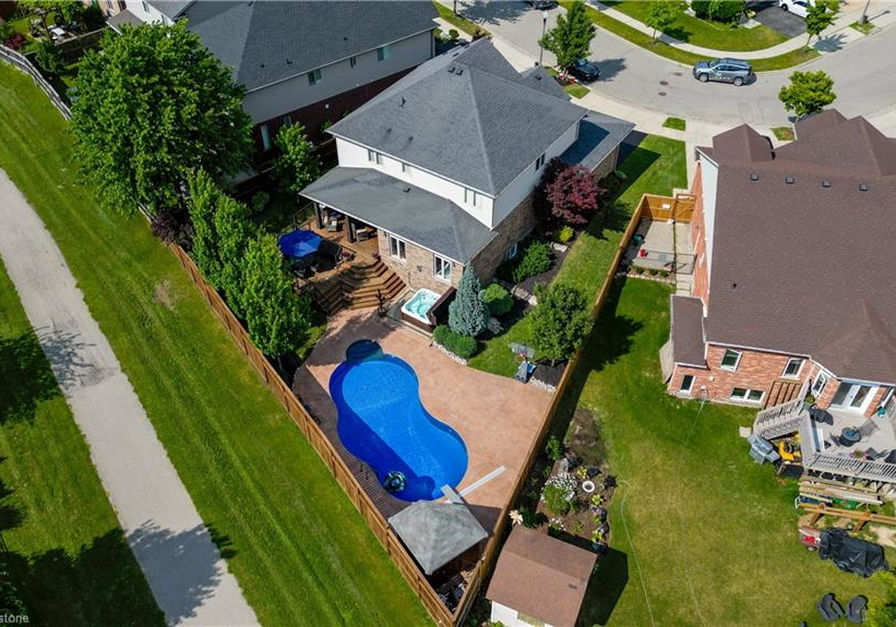 51-frey-crescent-kitchener-ontario-40750496