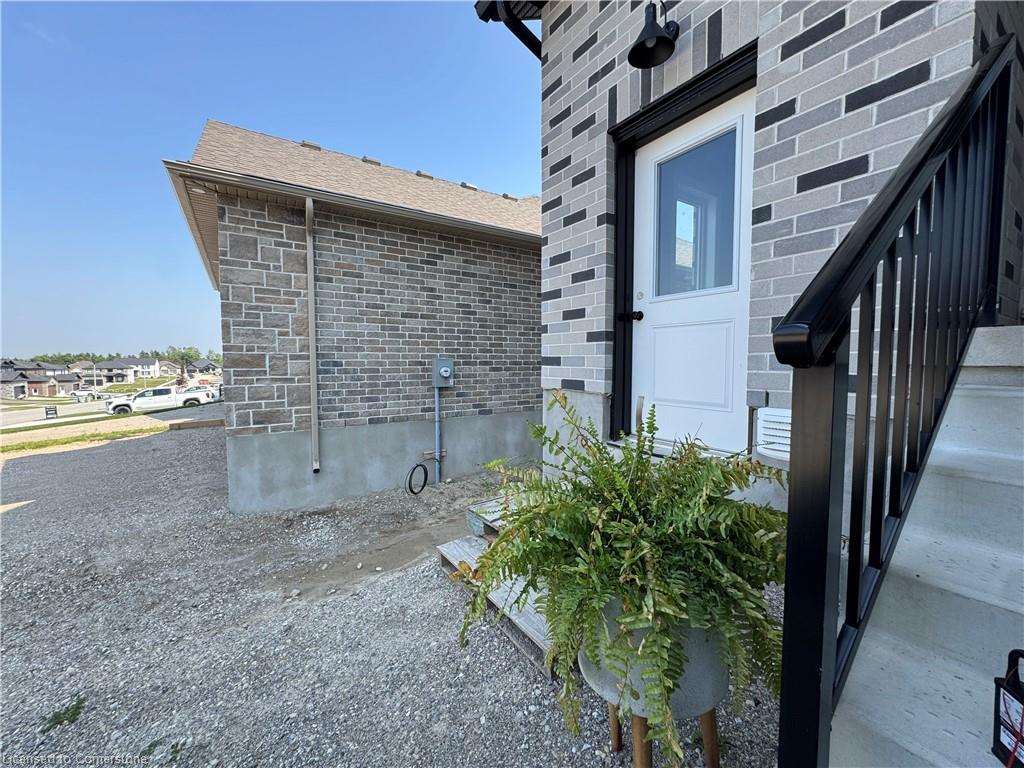 115-pugh-street-milverton-ontario-40750509