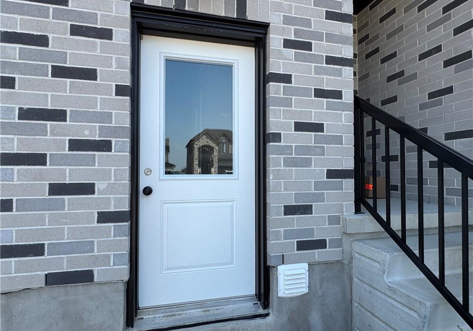 115-pugh-street-milverton-ontario-40750509