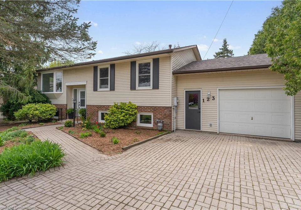 123-wade-road-n-smithville-ontario-40750602