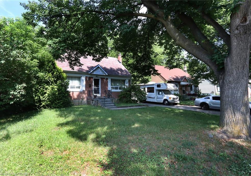 24-ann-arbour-road-toronto-ontario-40750668