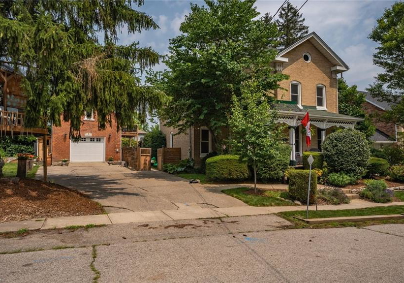 5-thompson-street-st-george-ontario-40750671