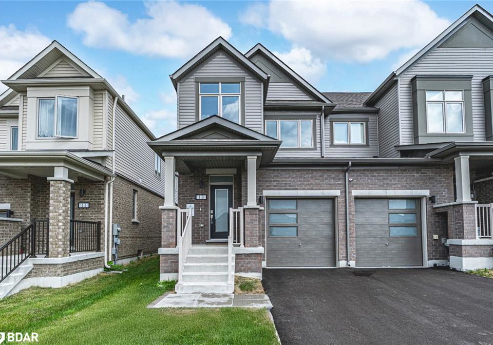 13-sagewood-avenue-barrie-ontario-40750697