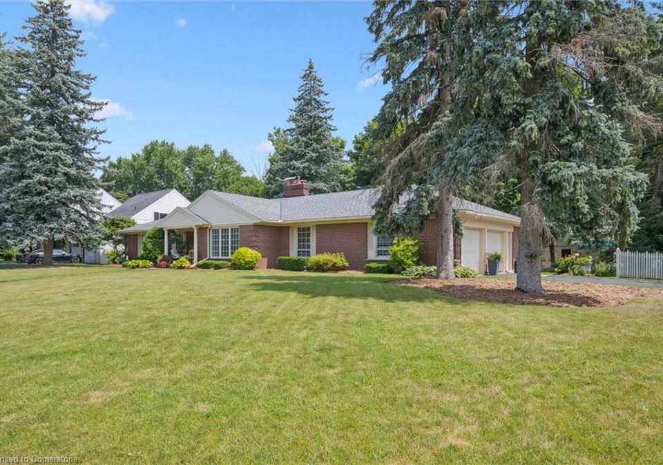 15-meadowlark-road-elmira-ontario-40750701