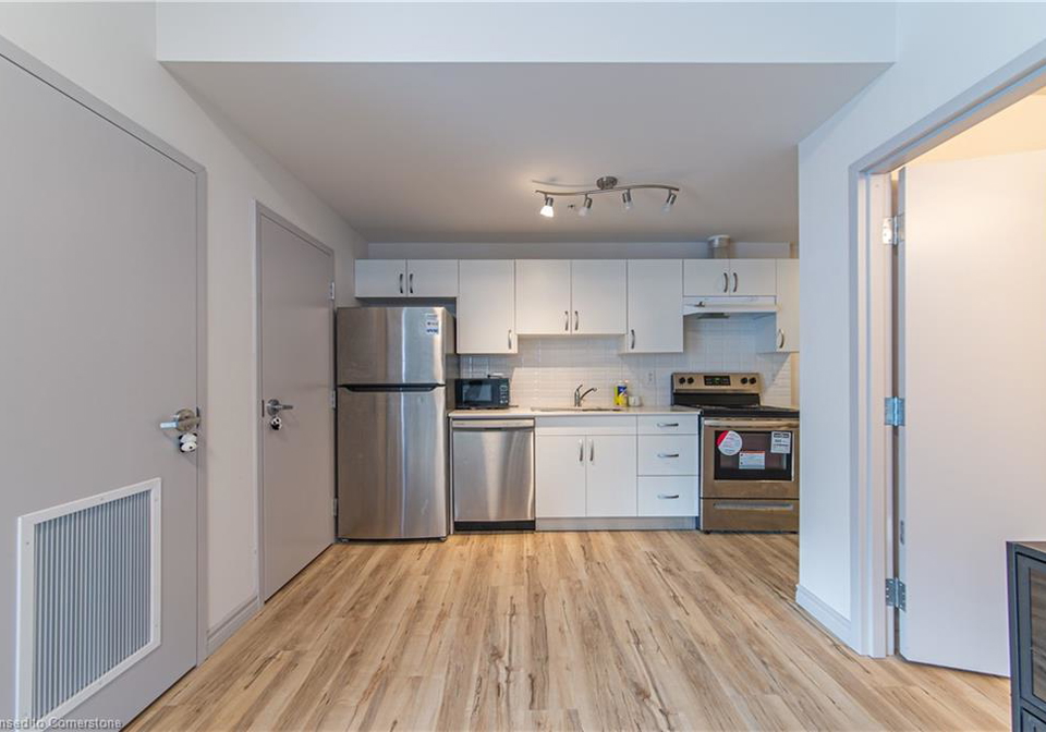 269-sunview-street-waterloo-ontario-40750754