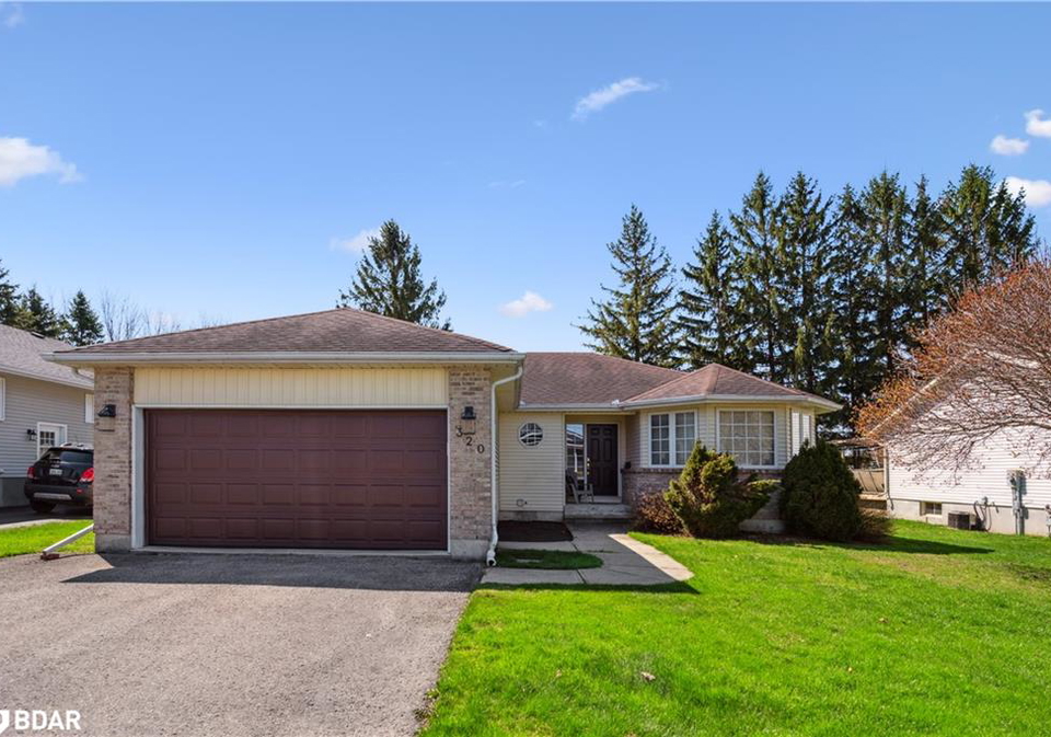 320-bell-street-palmerston-ontario-40750768