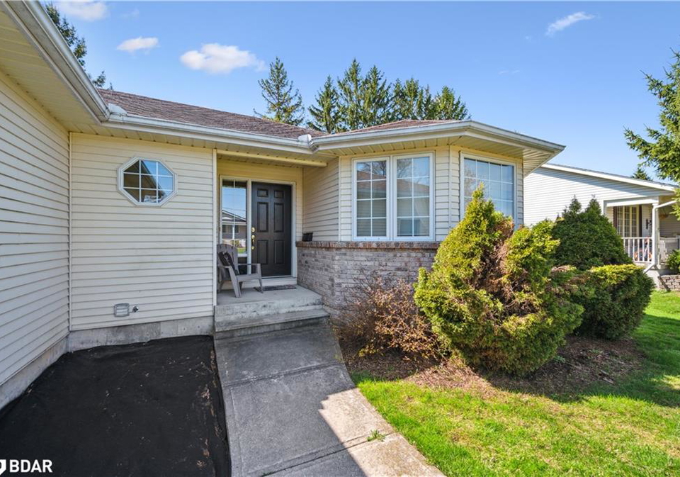 320-bell-street-palmerston-ontario-40750768